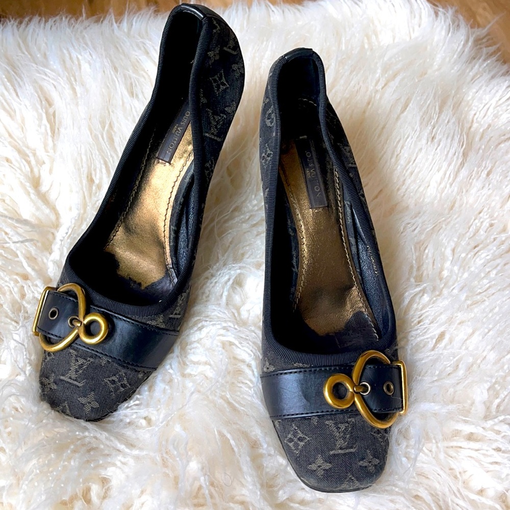 Louis Vuitton lotus pump/shoes/Heels/Black/gray/38